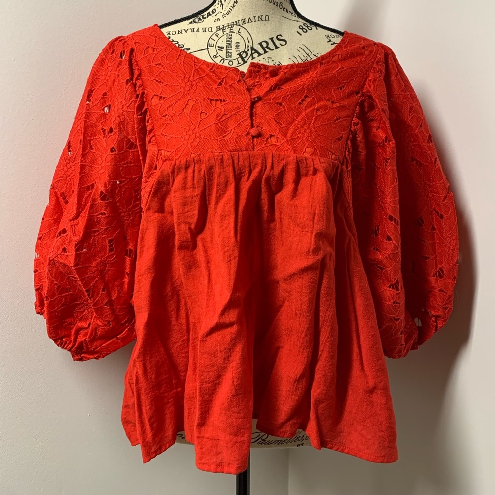 Flowy, dainty, laced red blouse